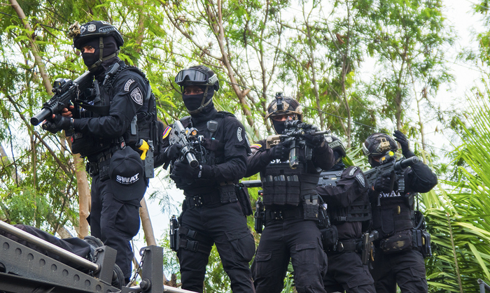 Importancia de las Botas Militares en Operaciones Tácticas: Características Esenciales para el Terreno Colombiano